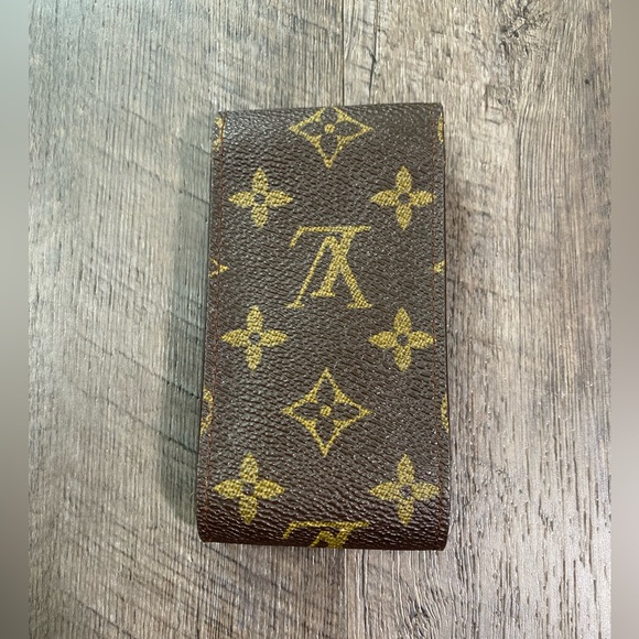 LOUIS VUITTON Monogram Cigarette Case/Lipstick Holder - Picture 2 of 12
